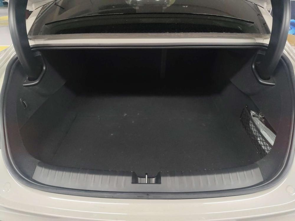 2025 car image #14