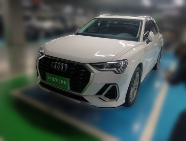 Audi Q3 2022 car image 