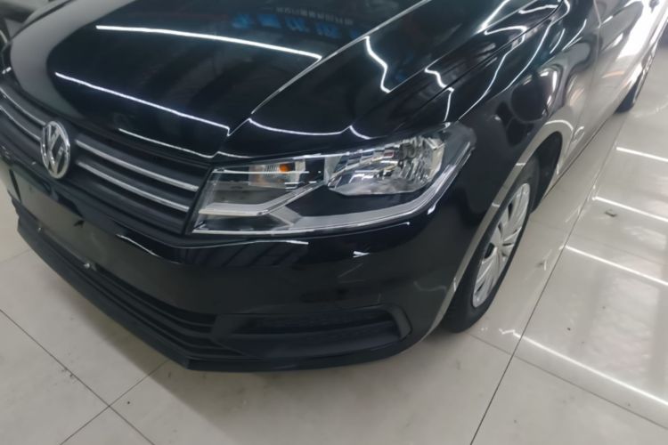 Volkswagen Santana 2018 car image #23