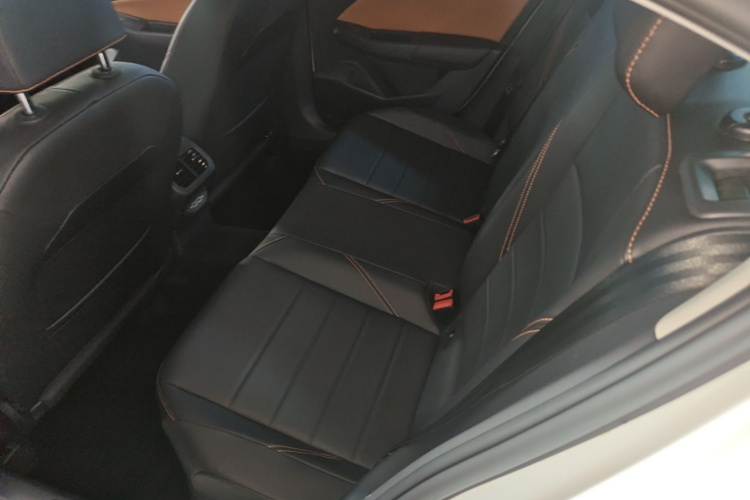Volkswagen Bora 2023 صورة سيارة #13