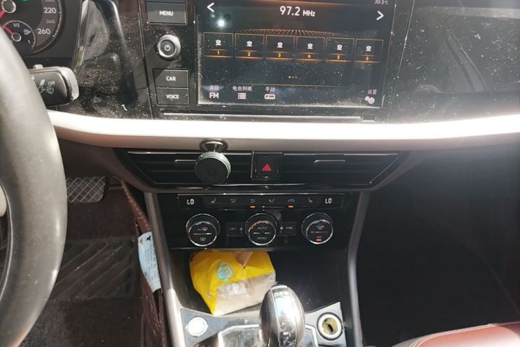 Volkswagen Lavida 2020 car image #13