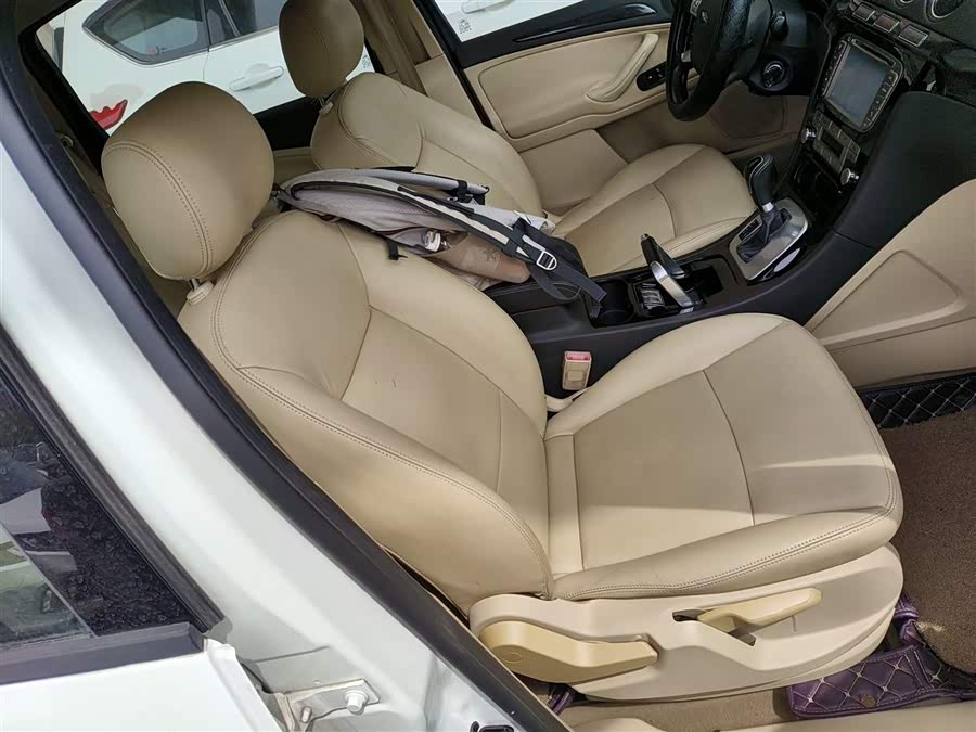 Ford S-MAX 2013 изображение автомобиля #25