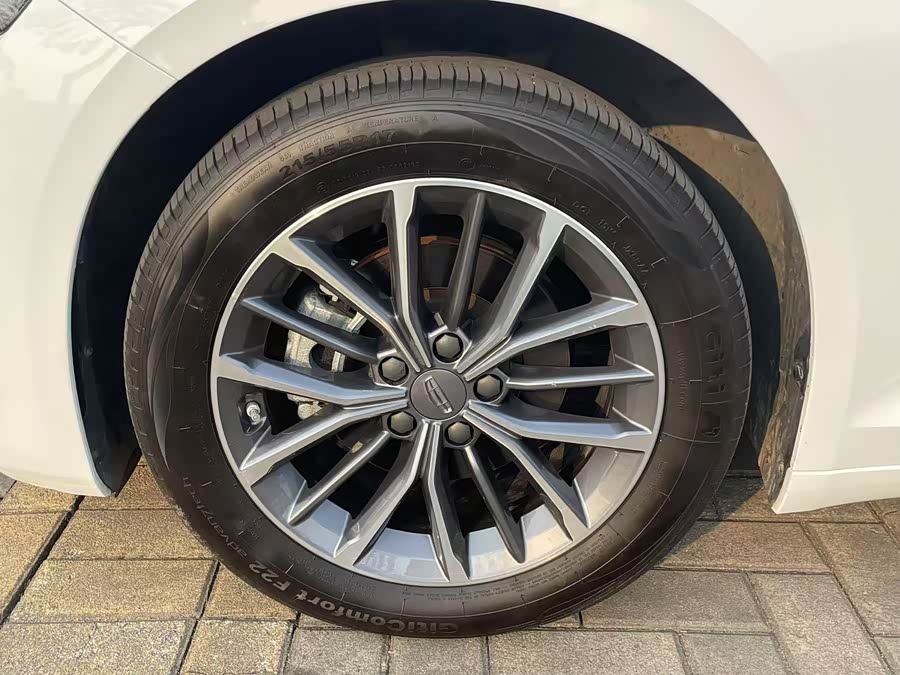 GEELY Monjaro MHEV 2024 car image #25