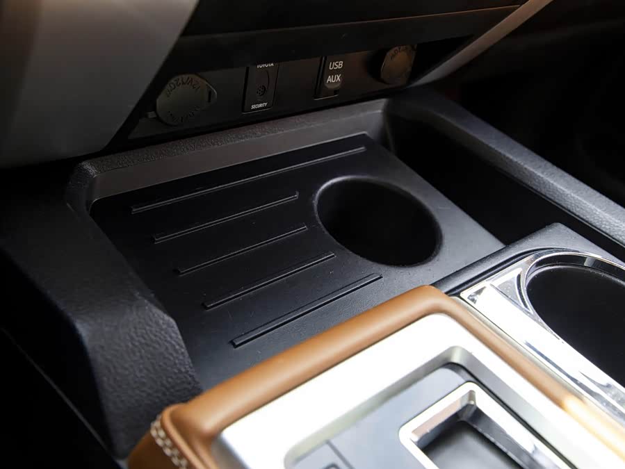 Toyota Tundra 2017 imagen de coche #25