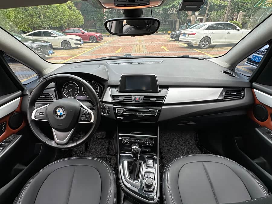 BMW 2 Series Tourer (Imported) 2015 #25 BMW 2 Series Tourer (Imported) 2015 car image #25