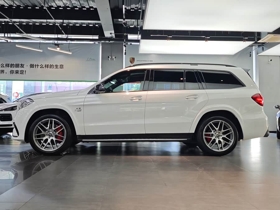 Mercedes-Benz GLS AMG 2019 car image #25