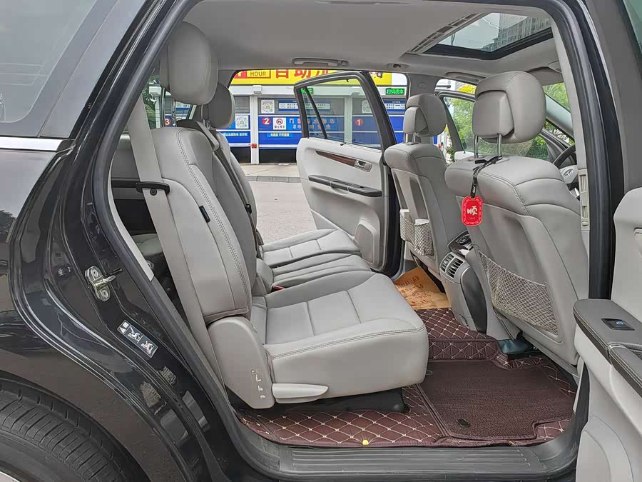 Mercedes-Benz R Class 2012 #25 Mercedes-Benz R Class 2012 car image #25