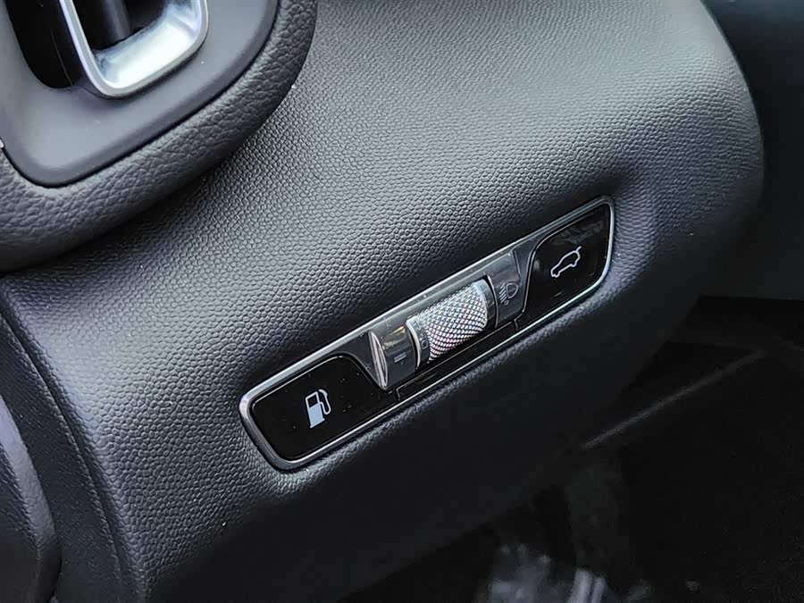 HongQi HS3 PHEV 2024 #25 HongQi HS3 PHEV 2024 car image #25