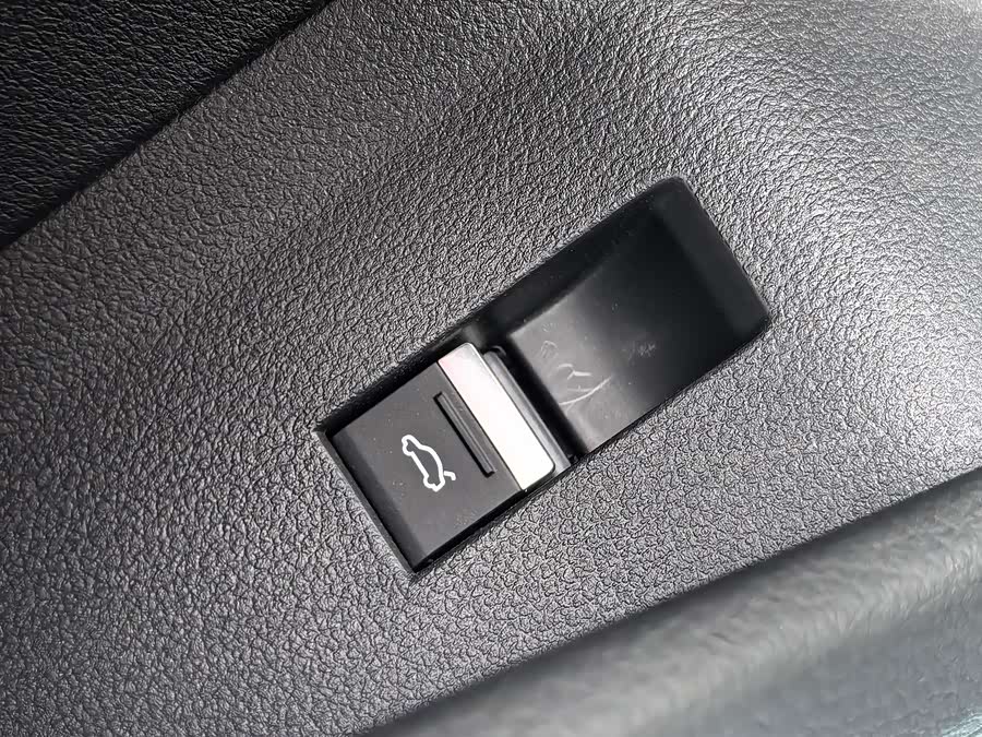 Mercedes-Benz SLK AMG 2025 #25 Mercedes-Benz SLK AMG 2025 car image #25