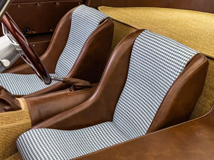 Mercedes-Benz SL Class 2018 #25 Mercedes-Benz SL Class 2018 car image #25