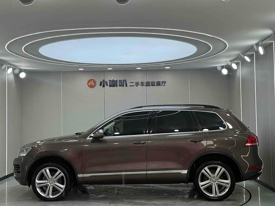 Volkswagen Touareg 2014 car image #25