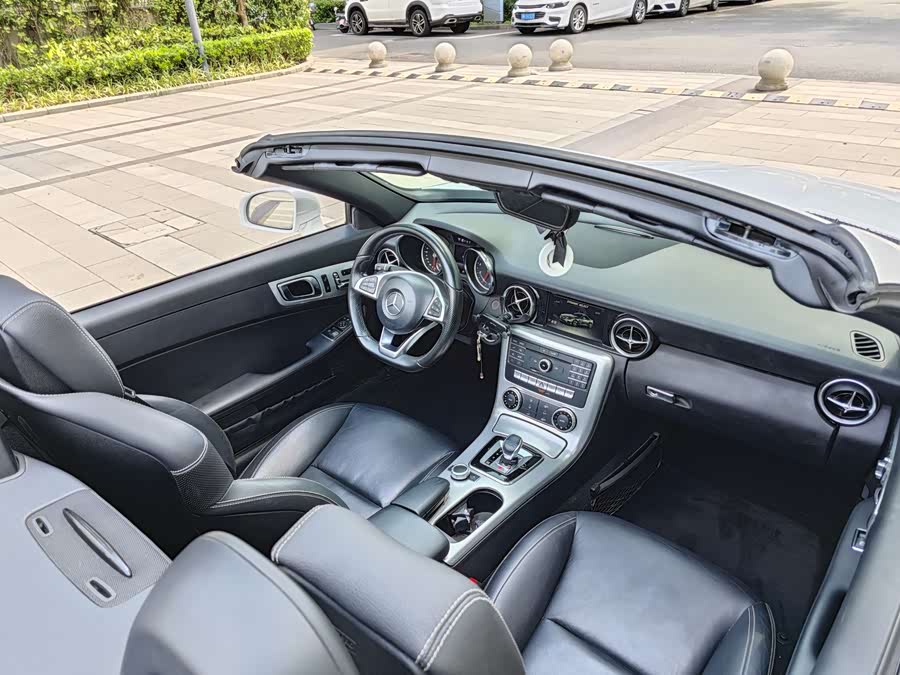 Mercedes-Benz SLC Class 2018 #25 Mercedes-Benz SLC Class 2018 car image #25