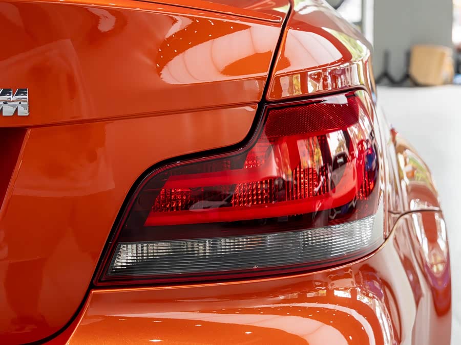 BMW 1 Series M 2013 car image #25