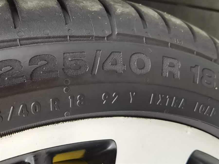 Mercedes-Benz SLC Class 2016 car image #25