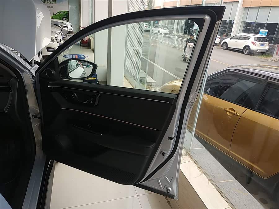 Honda e:NP2 2024 car image #25