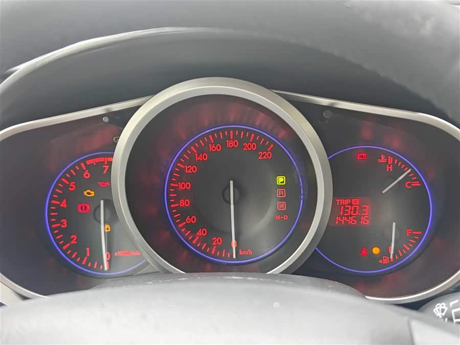 Mazda CX-7 (Imported) 2010 car image #25