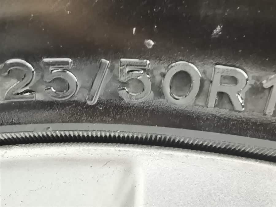 Skoda Yeti (Imported) 2014 car image #25