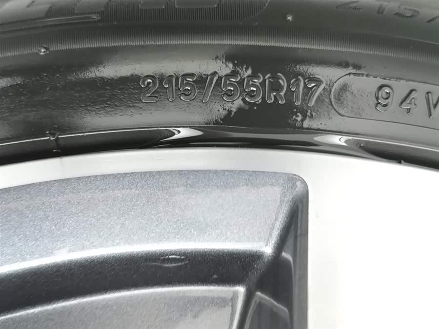 Audi Q2L e-tron 2020 #25 Audi Q2L e-tron 2020 صورة سيارة #25