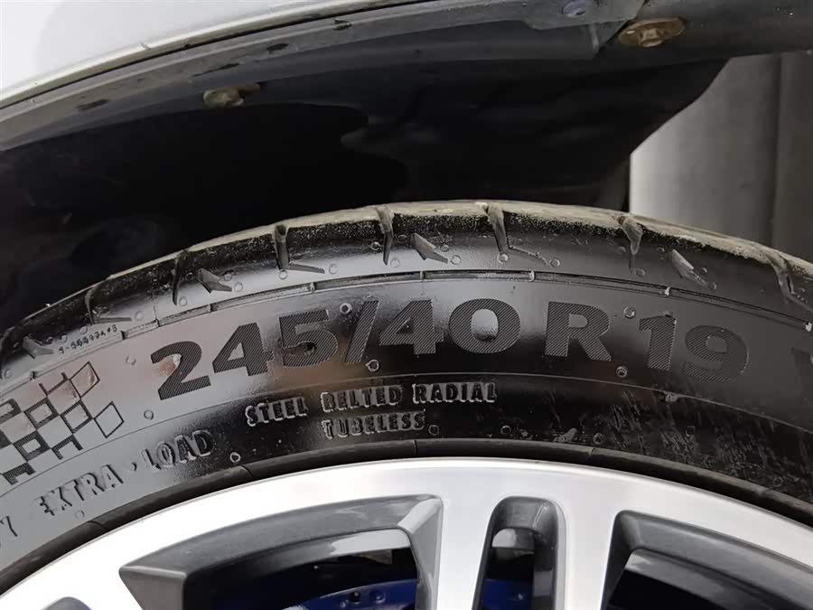 BMW 5 Series (Imported) 2018 #25 BMW 5 Series (Imported) 2018 car image #25