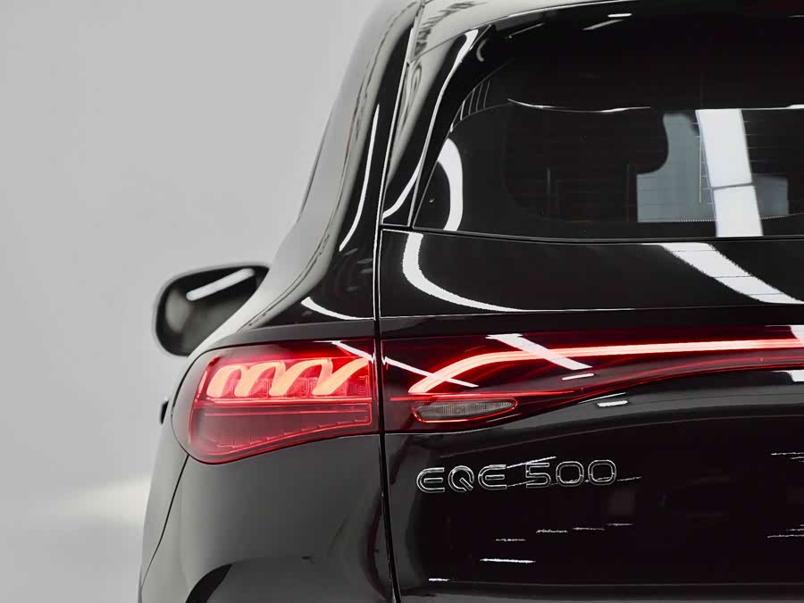 Mercedes-Benz EQE SUV 2024 #25 Mercedes-Benz EQE SUV 2024 car image #25