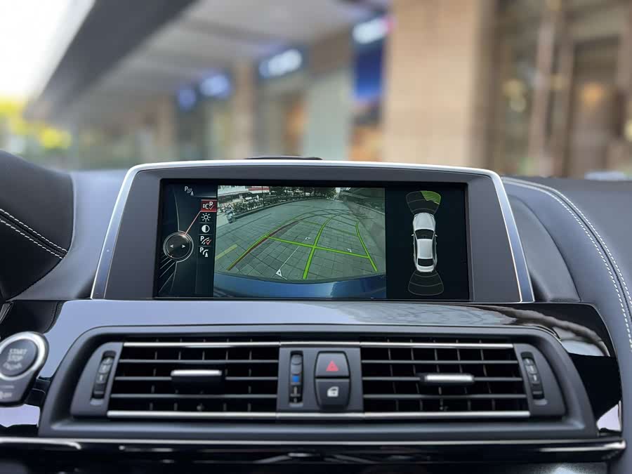 BMW M6 2015 car image #25