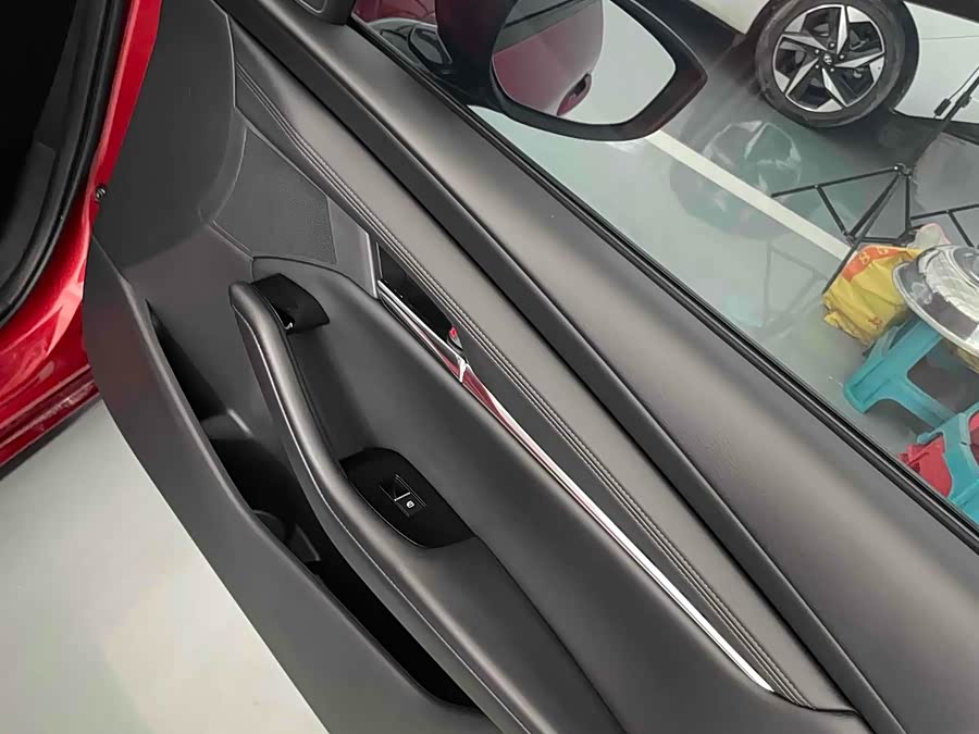 Mazda 3 Axela 2022 immagine di auto #25