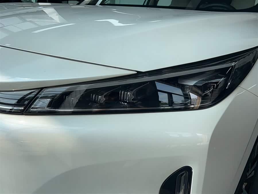 Roewe D5X DMH 2025 imagen de coche #25