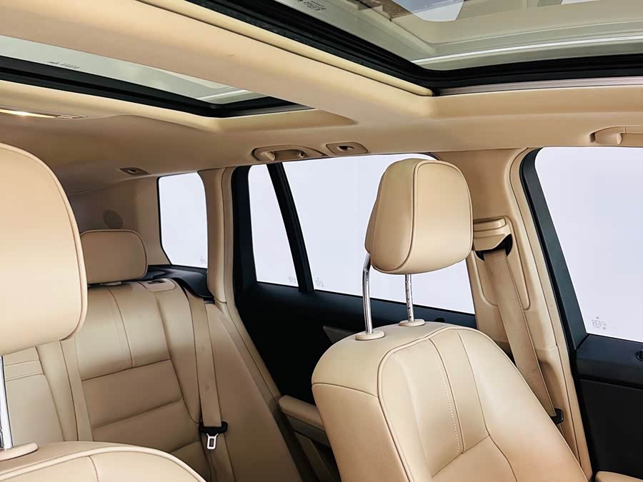 Mercedes-Benz GLK Class (Imported) 2010 #25 Mercedes-Benz GLK Class (Imported) 2010 car image #25