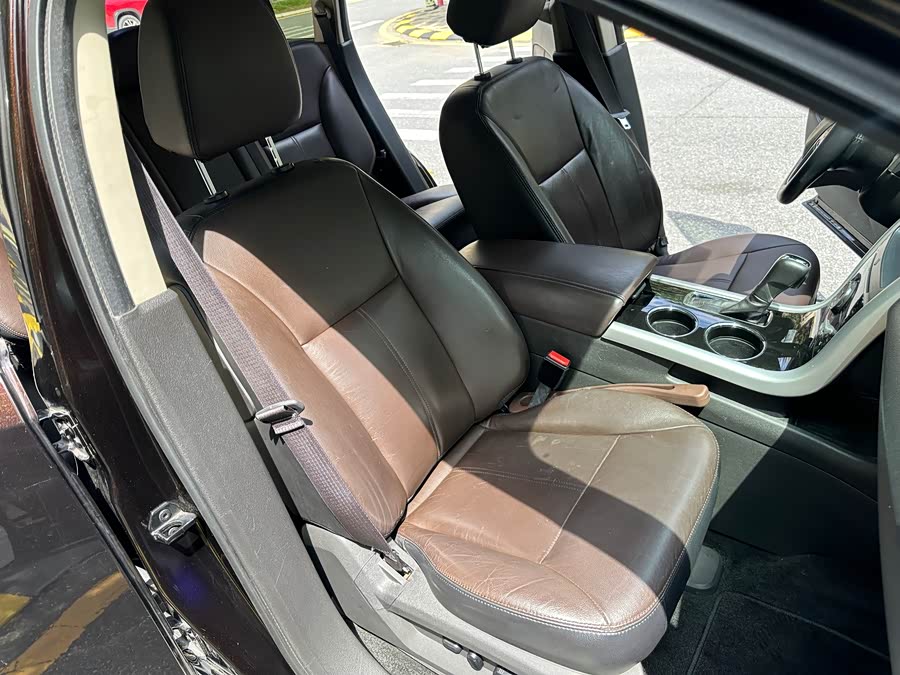 Ford Edge (Imported) 2012 صورة سيارة #25