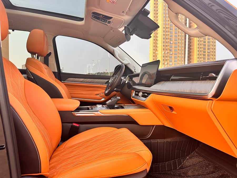 Tank 500 2022 imagen de coche #25