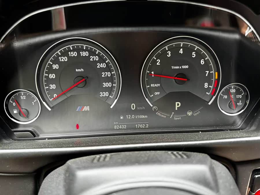 BMW M4 2019 car image #25