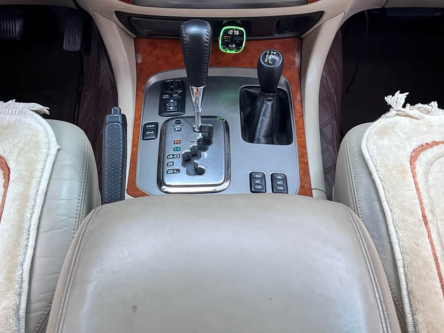 Toyota Land Cruiser 2007 image de voiture #25