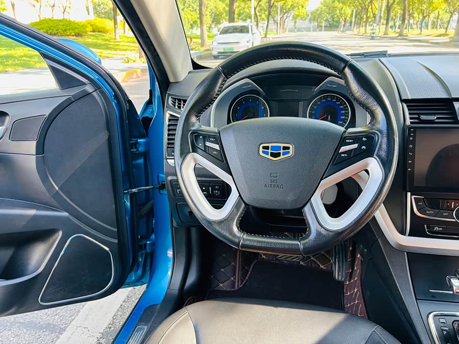 GEELY Emgrand 2015 car image #25