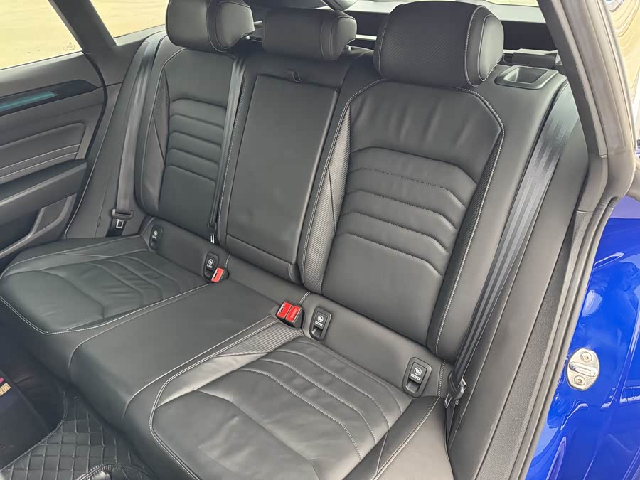 Volkswagen Arteon 2023 immagine di auto #25