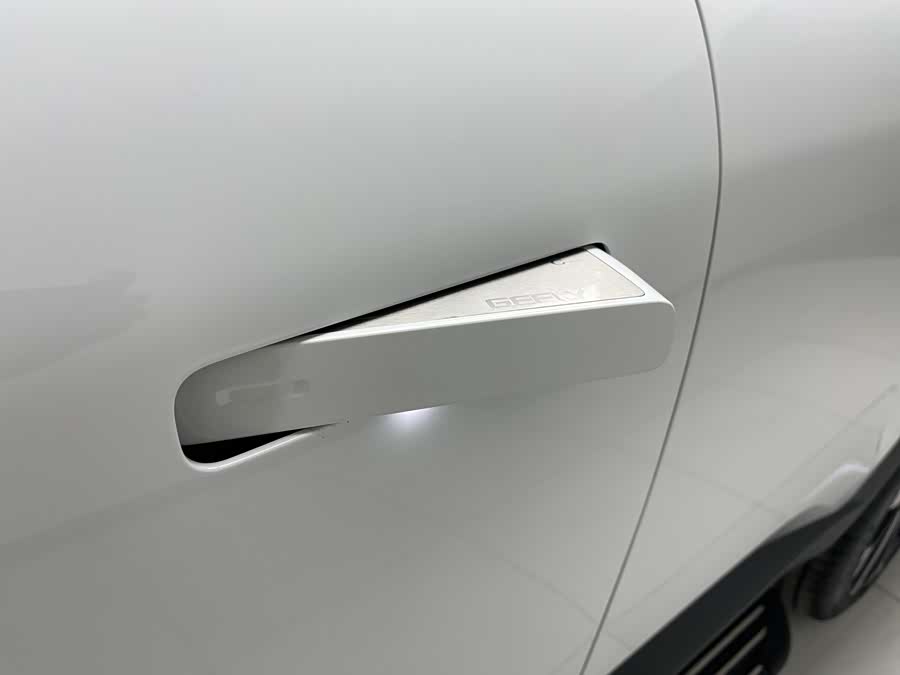 GEELY Monjaro MHEV 2023 #25 GEELY Monjaro MHEV 2023 car image #25