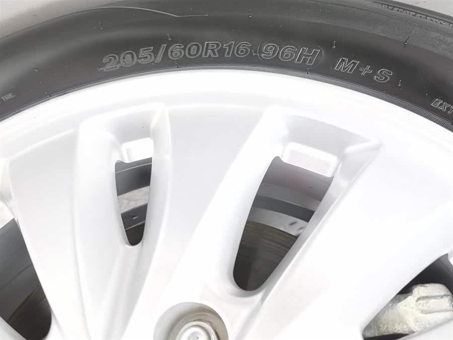 Changan Eado EV 2023 immagine di auto #25