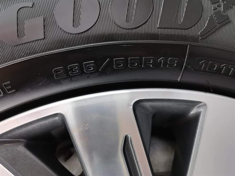 Audi Q4 e-tron 2023 صورة سيارة #25