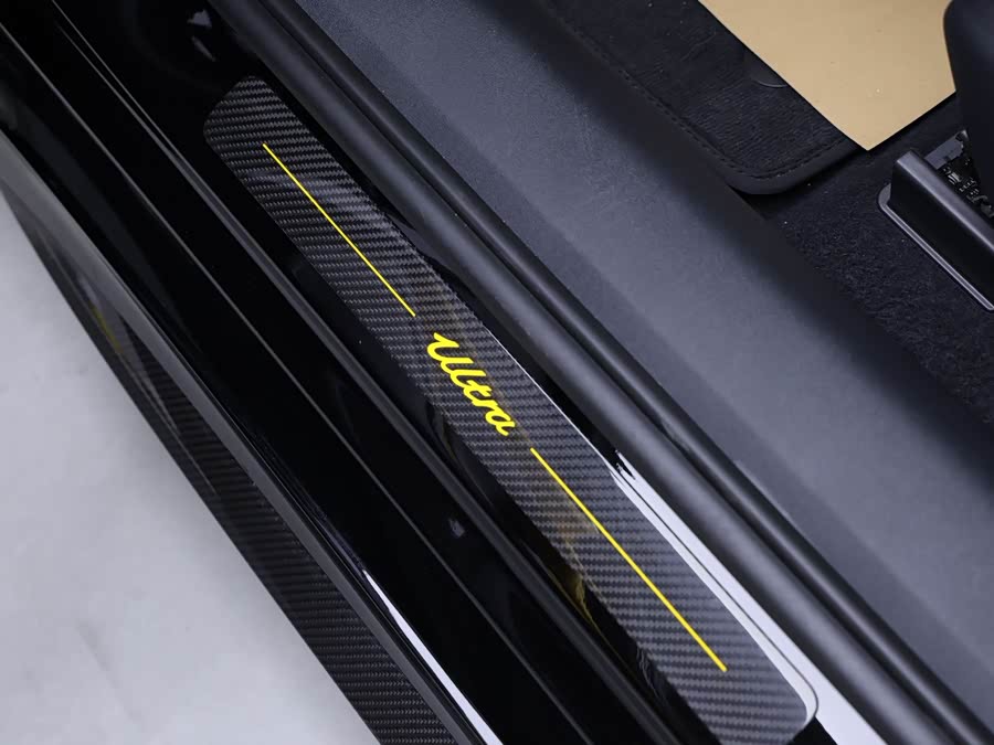 小米汽车 小米SU7 Ultra 2025 汽车图片 #25