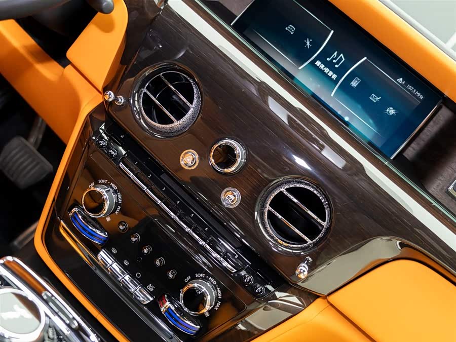 劳斯莱斯 幻影 2022 汽车图片 #25