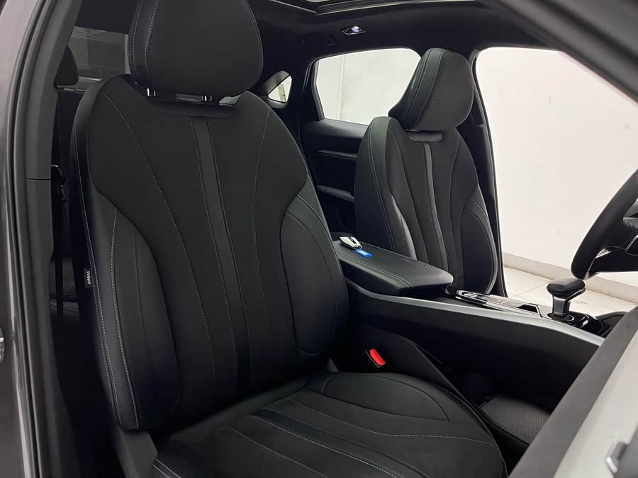 GEELY Monjaro MHEV 2024 #25 GEELY Monjaro MHEV 2024 immagine di auto #25