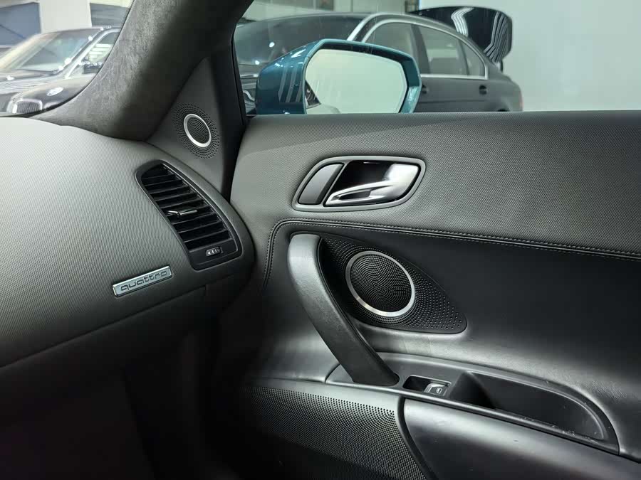 BMW 1 Series (Imported) 2014 car image #25