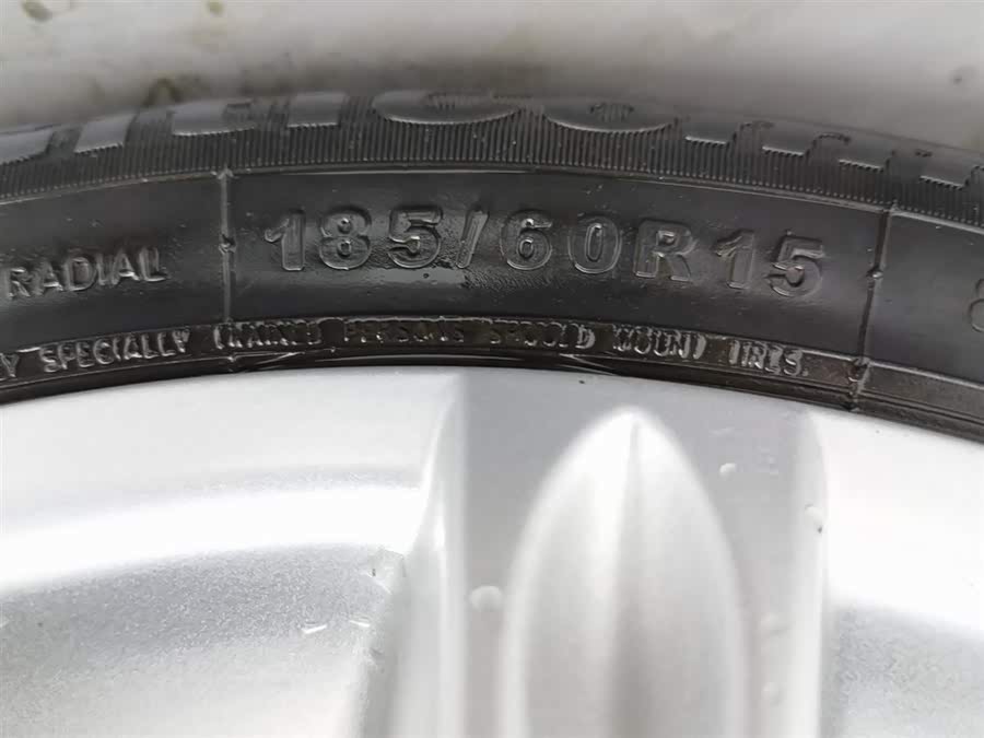 GEELY KingKong 2014 immagine di auto #25