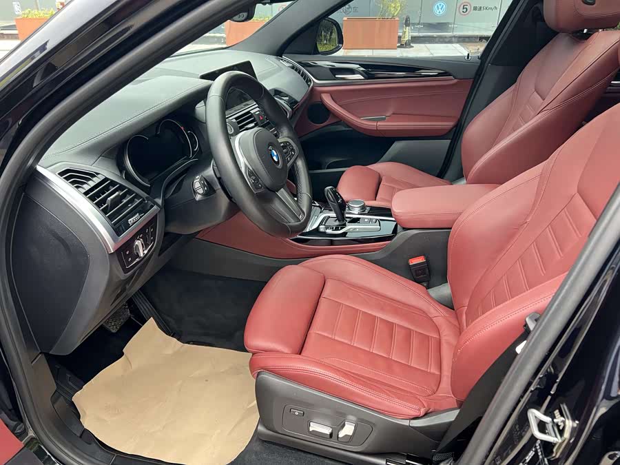 BMW X4 2018 صورة سيارة #25