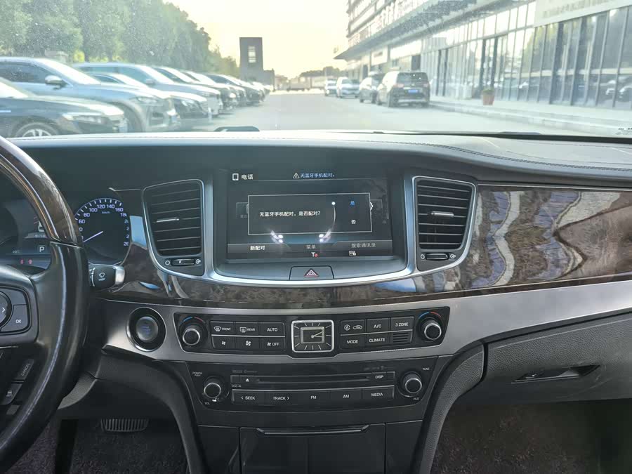 Hyundai Equus 2014 car image #25