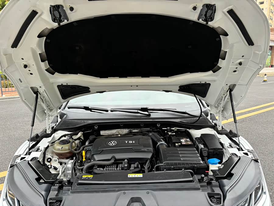 Volkswagen CC (FAW-Volkswagen) 2021 car image #25