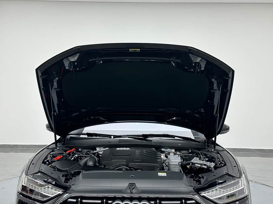 Audi A7L 2024 car image #25