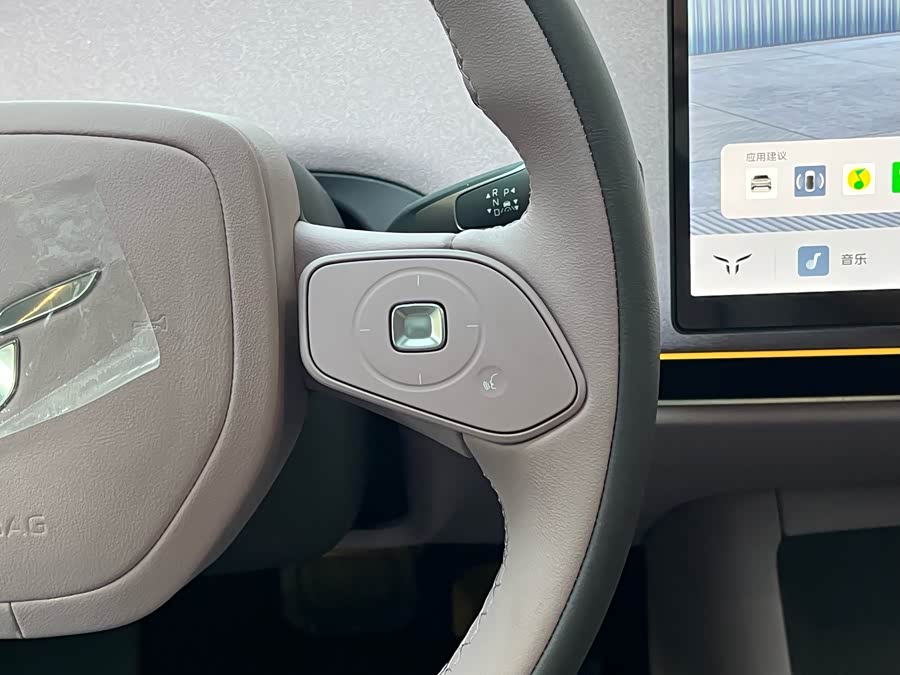 HongQi TianGong 05 2025 #25 HongQi TianGong 05 2025 car image #25