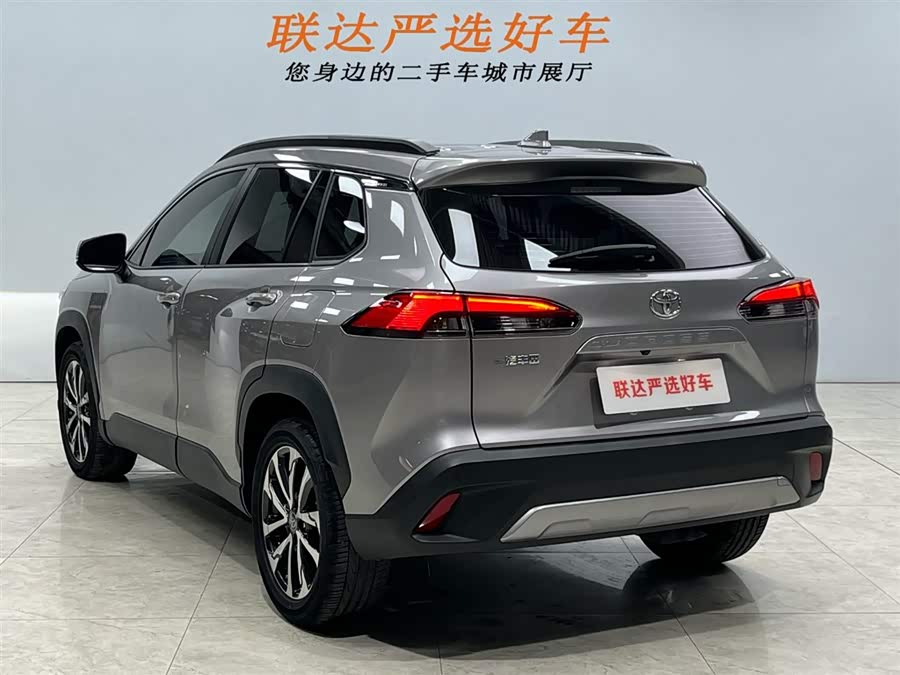 Toyota Corolla Cross 2022 immagine di auto #25