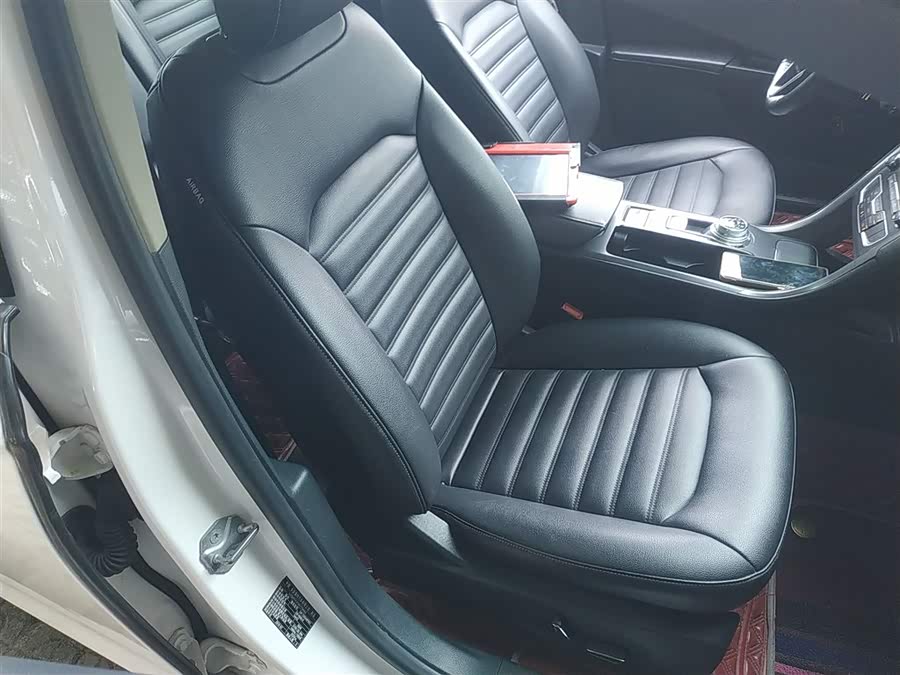 Ford Mondeo New Energy 2020 car image #25