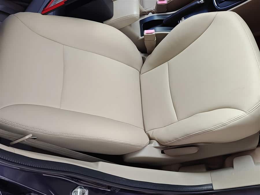 Suzuki Ciaz 2016 immagine di auto #25